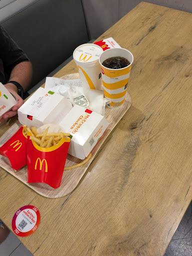 Menu di McDonald’s Napoli Via Medina 