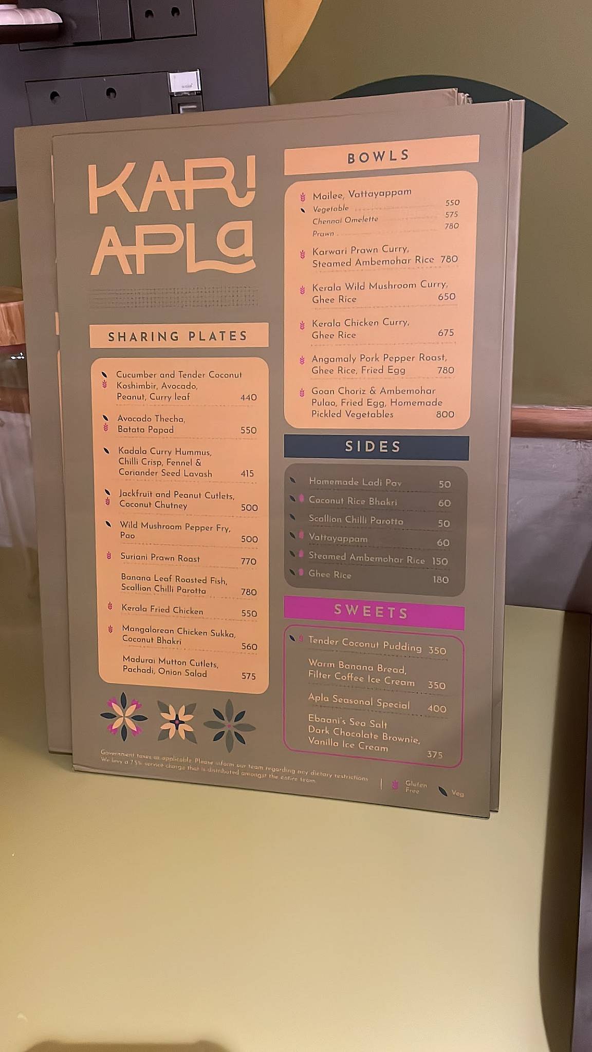 Kari Apla menu
