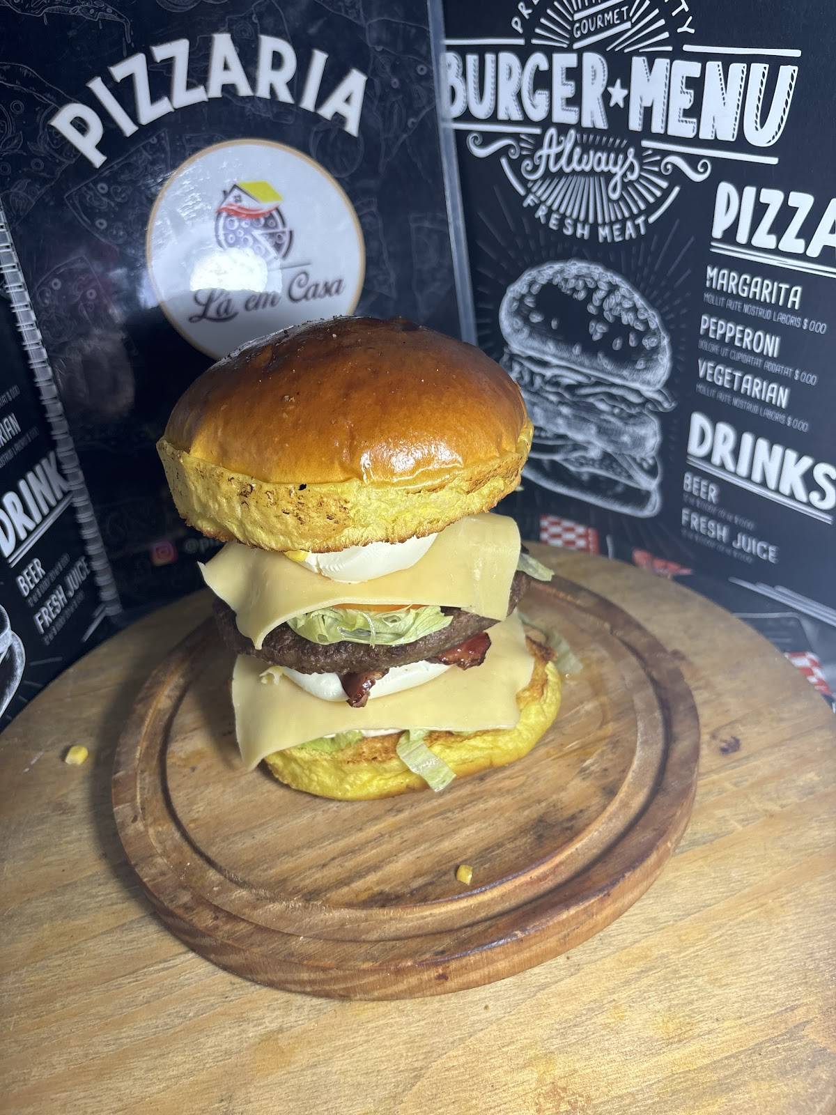 Lá em Casa - Pizzaria e Hamburgueria cardápio