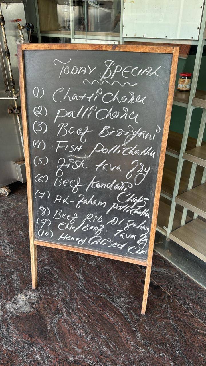 Lafella Family Restaurant, Valanchery menu