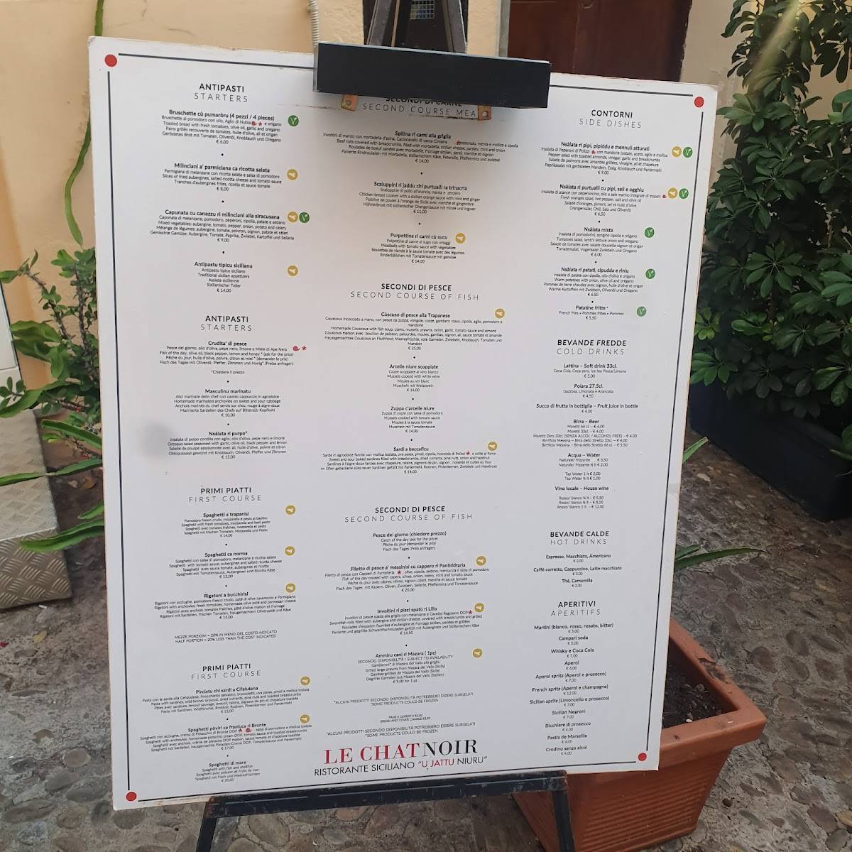 Menu di Le Chat Noir 