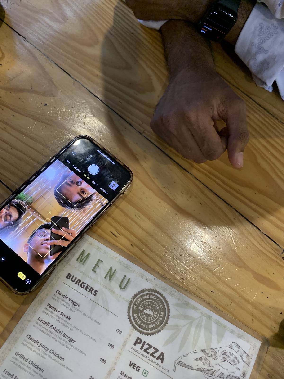 Le'Hallmark Cafe & Eatery menu