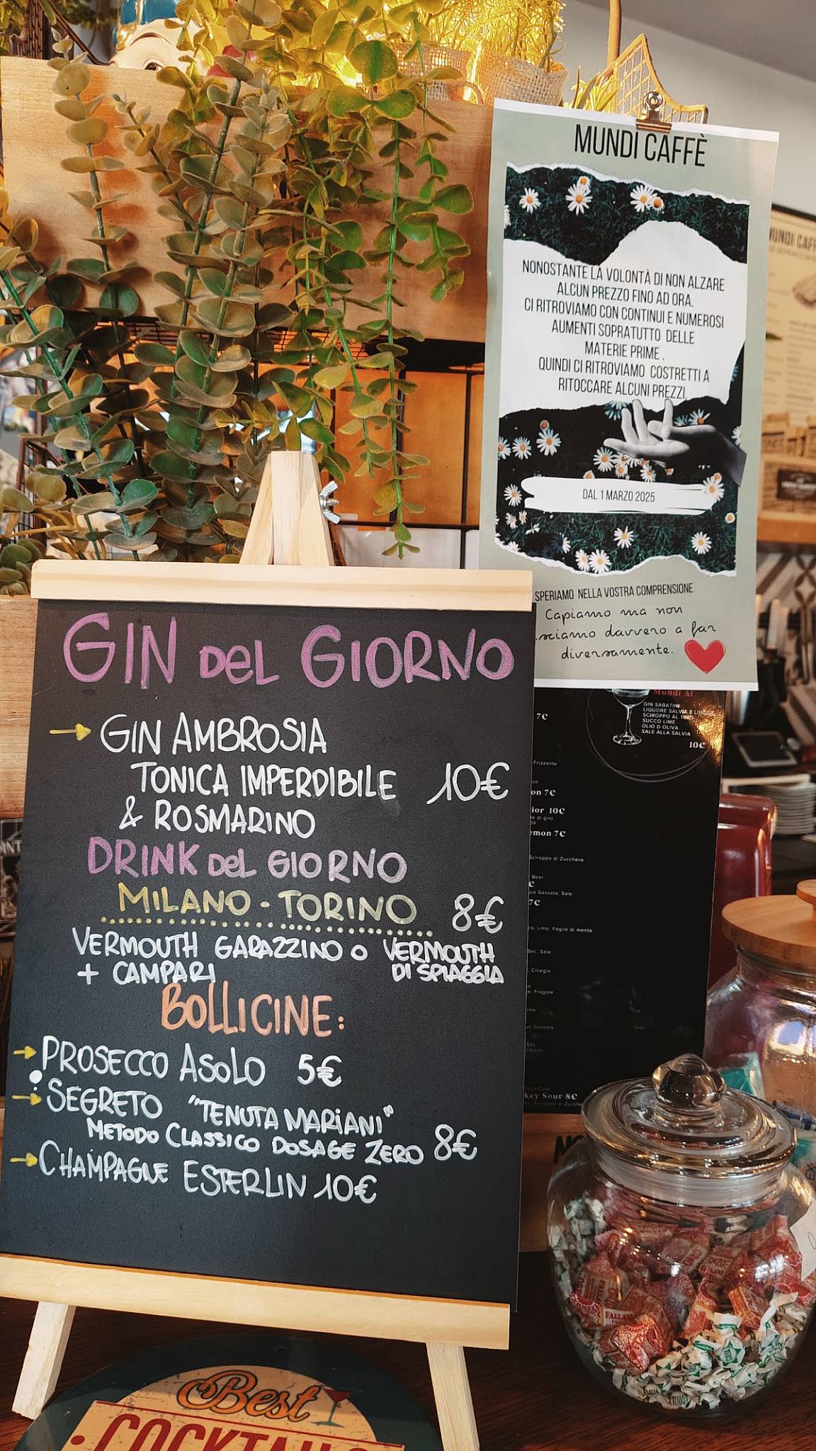 Menu di MUNDI Caffè 