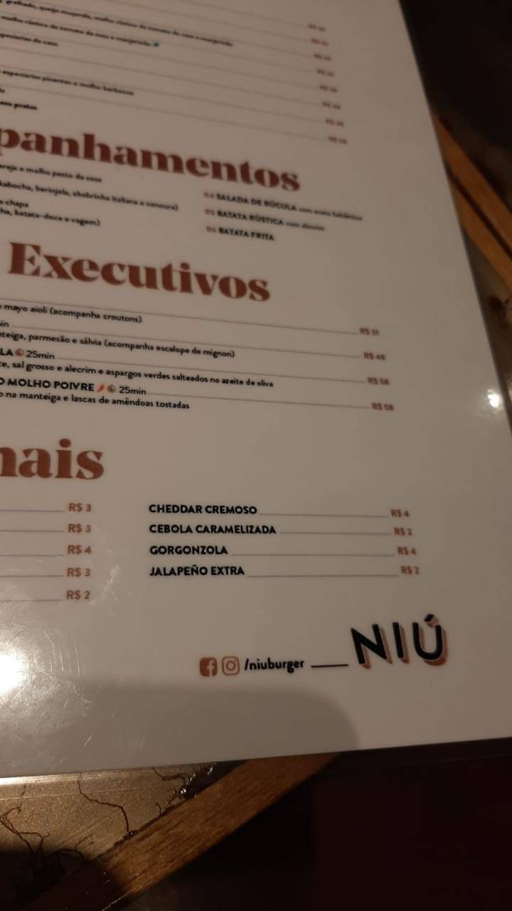 NIÚ Burger 3 Beer cardápio