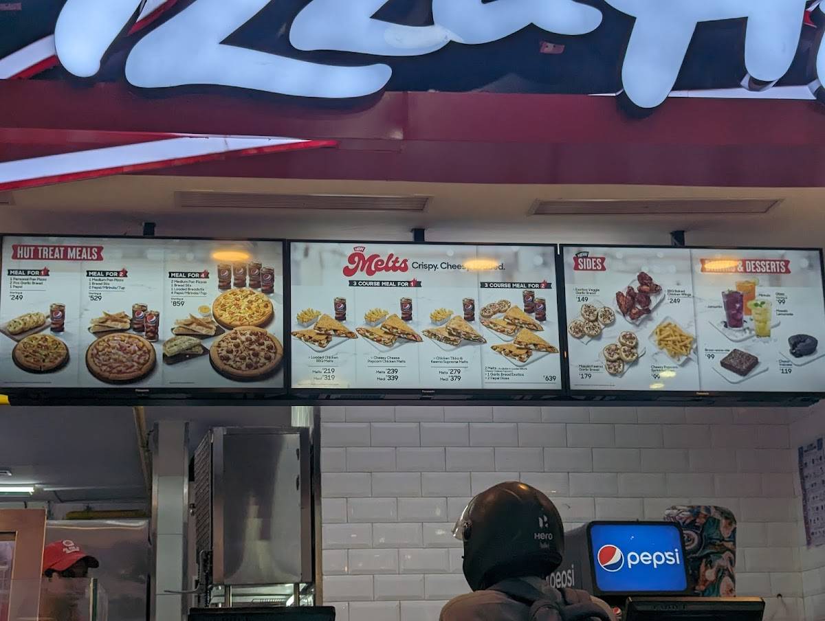 Pizza Hut Golden I Mall, Greater Noida menu