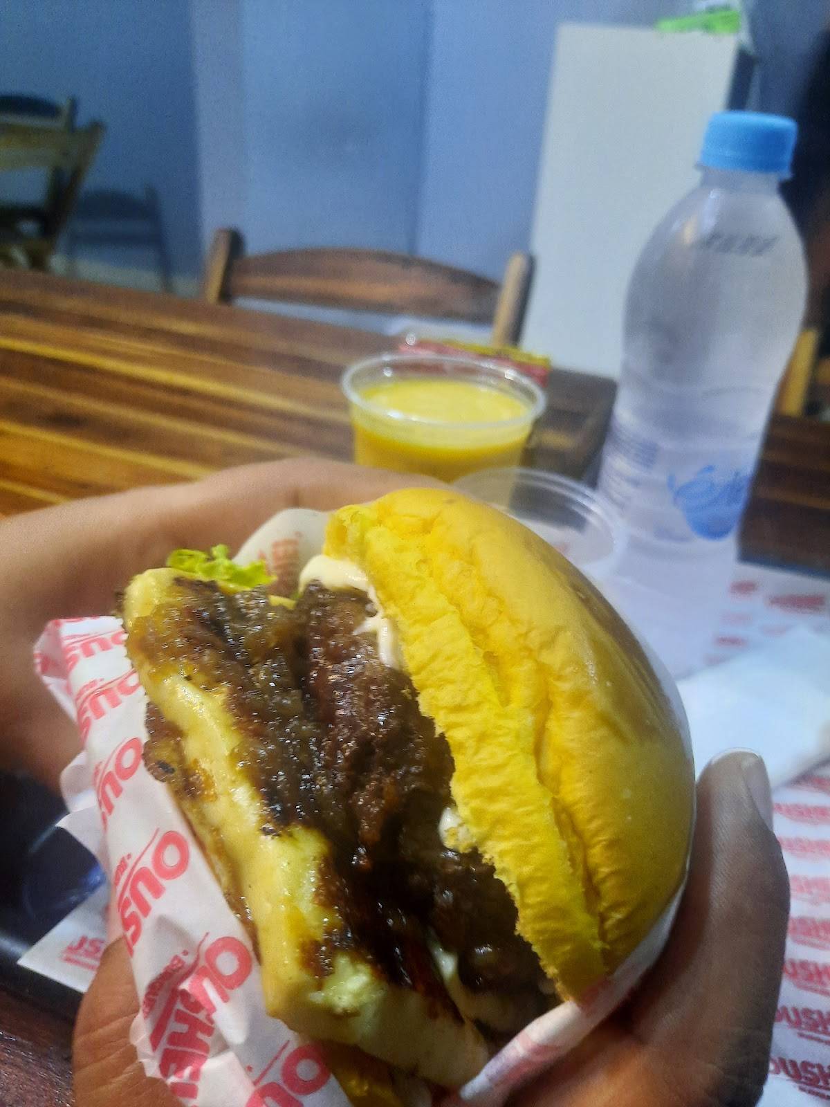 Oushe Burguer - Hamburgueria e Pizzaria cardápio