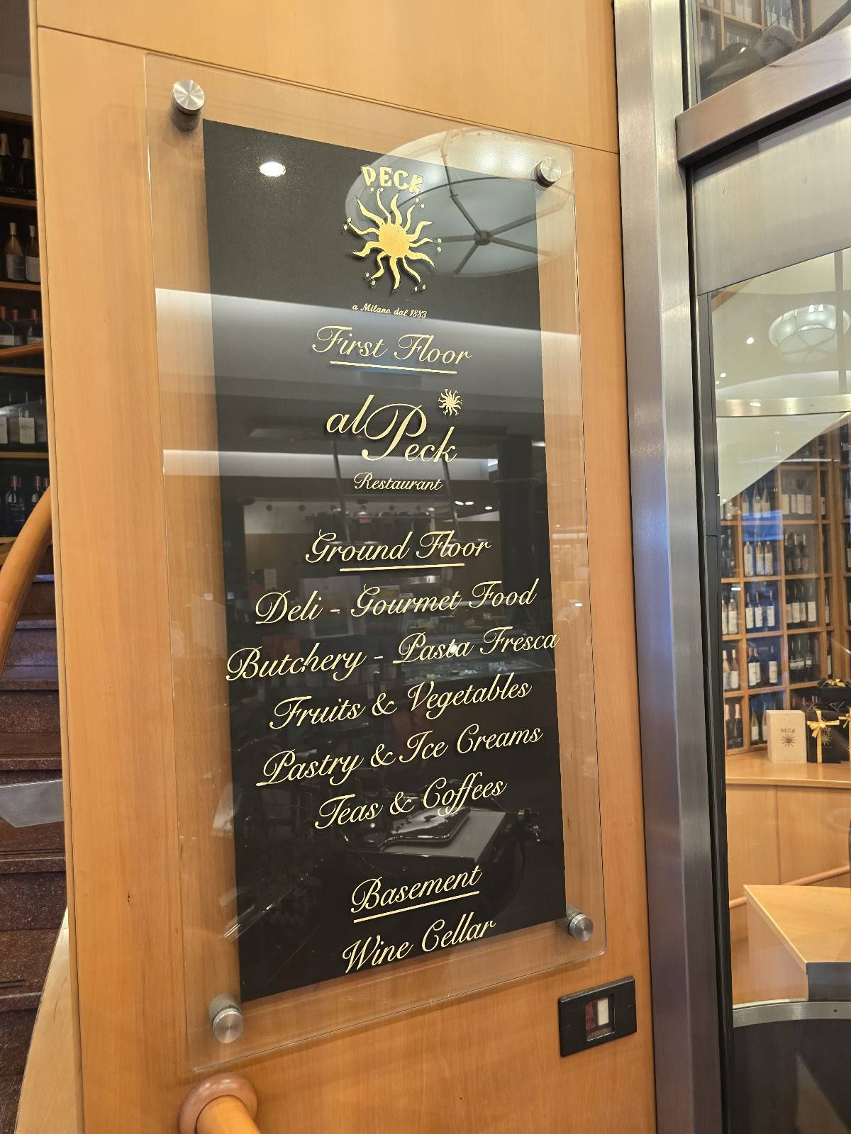 Menu di Peck - Flagship 