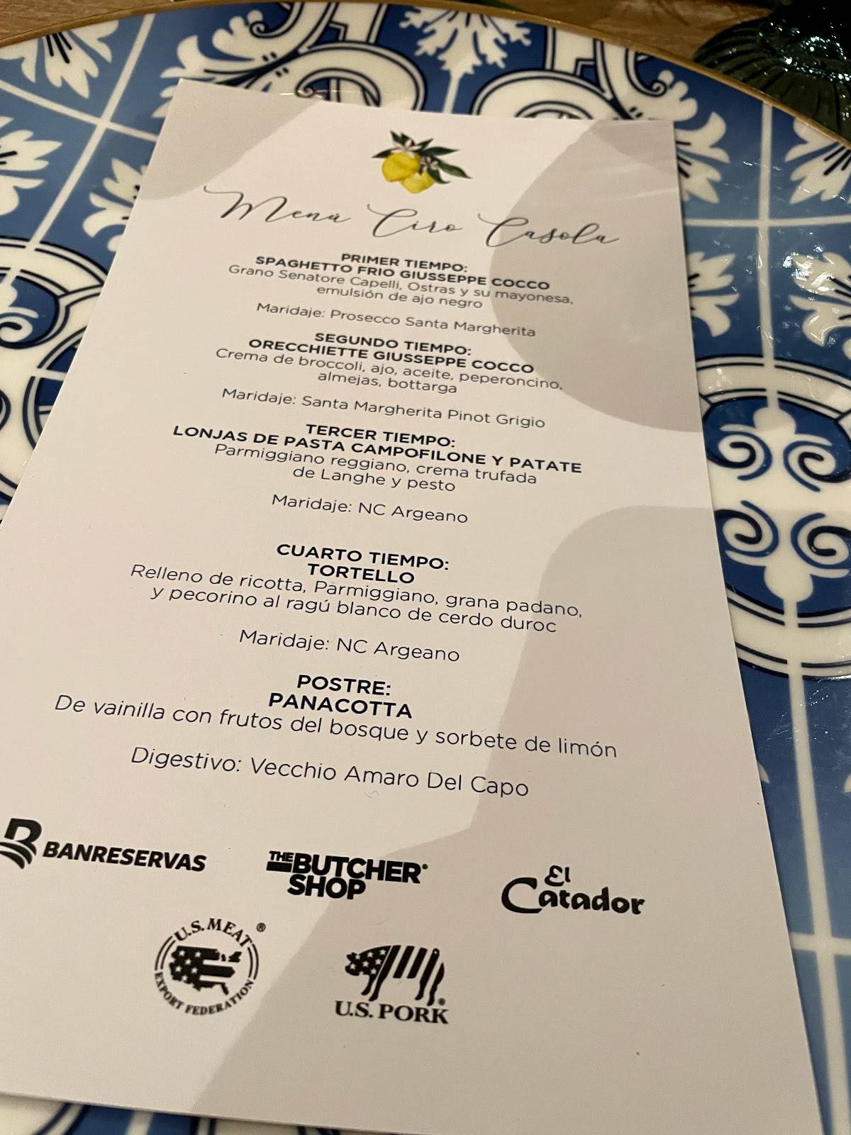 Menu at Peperoni restaurant, Santo Domingo, F398+J28