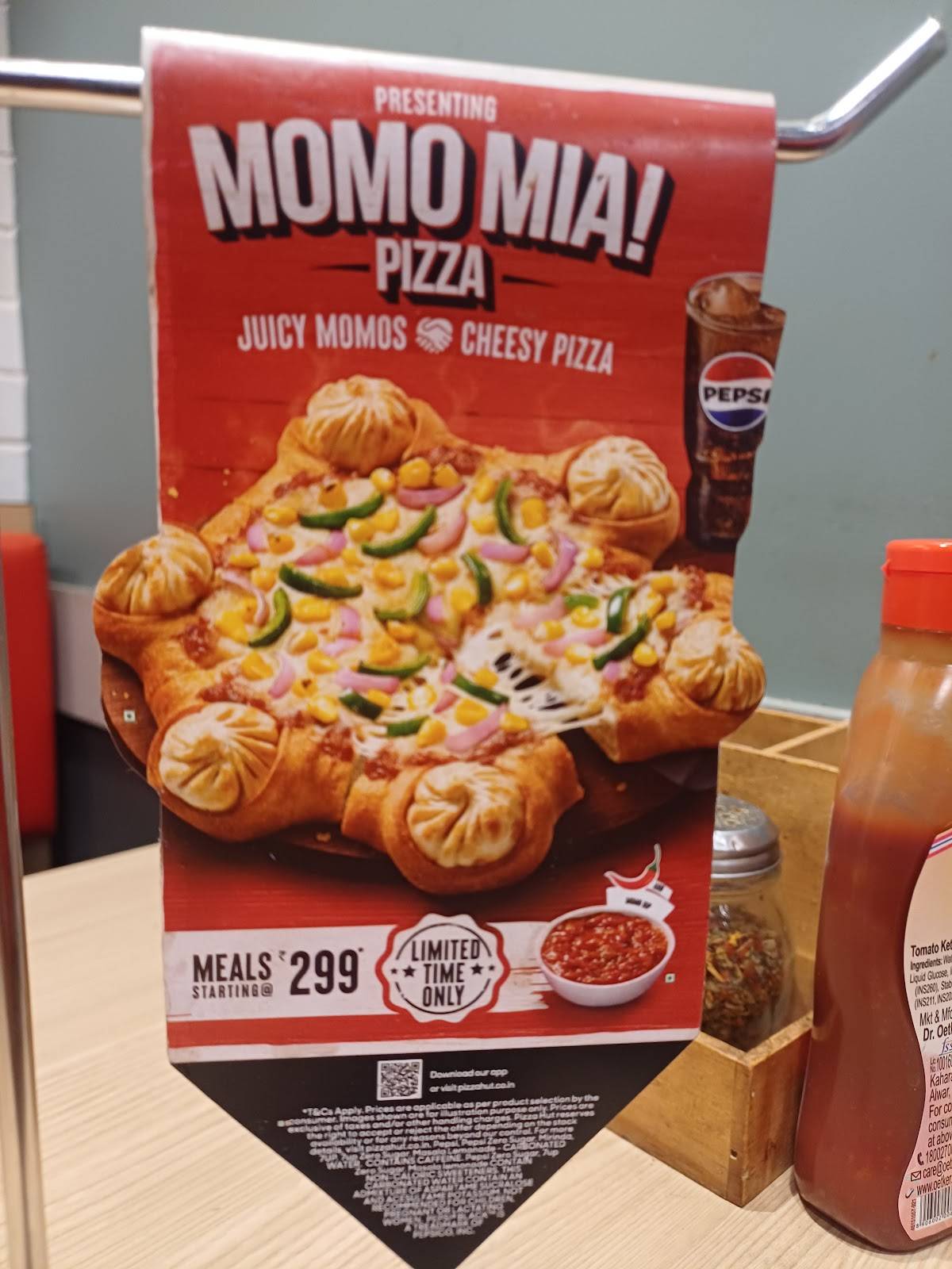 Pizza Hut Raiya Chowk, Rajkot menu