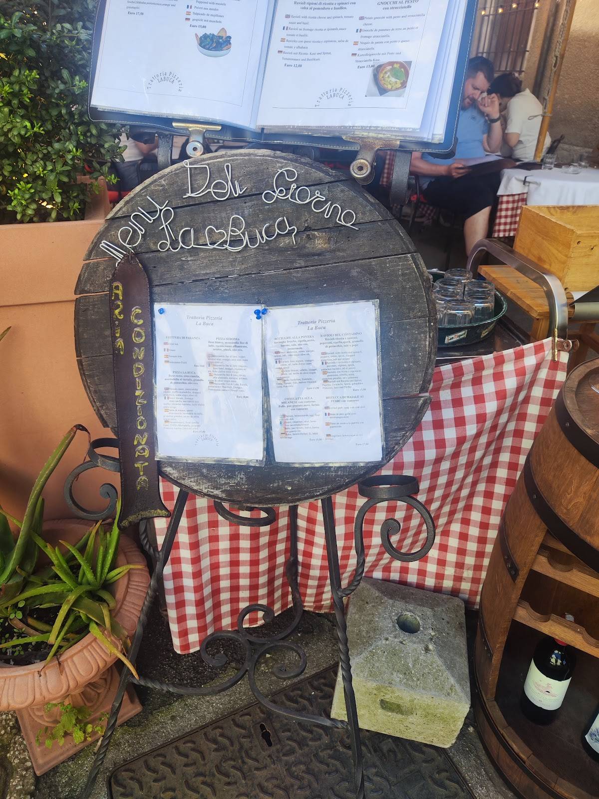 Menu di Pizzeria Trattoria La Buca 