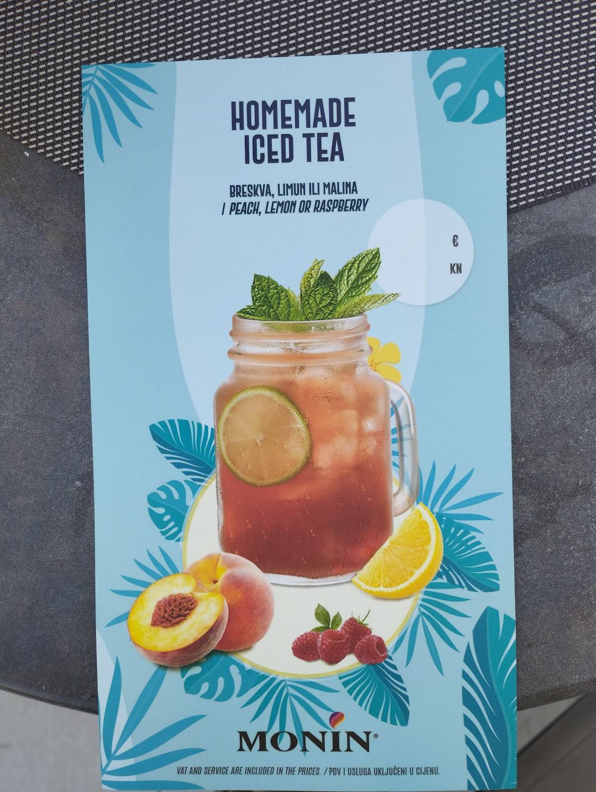 Menu di Triton Restaurant and Lounge Bar 