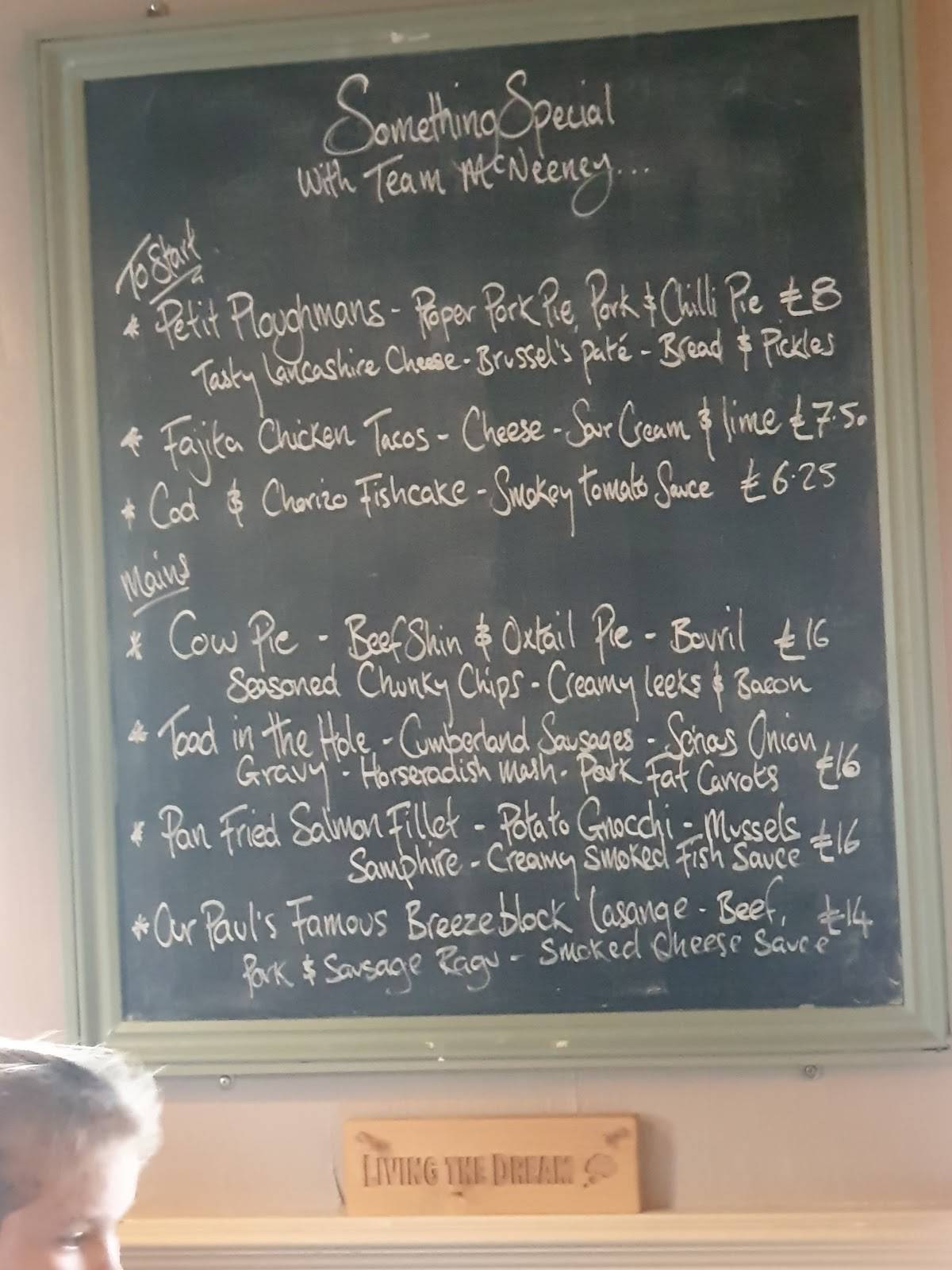 Menu at The Oxford pub & bar, Rochdale, 662 Whitworth Rd