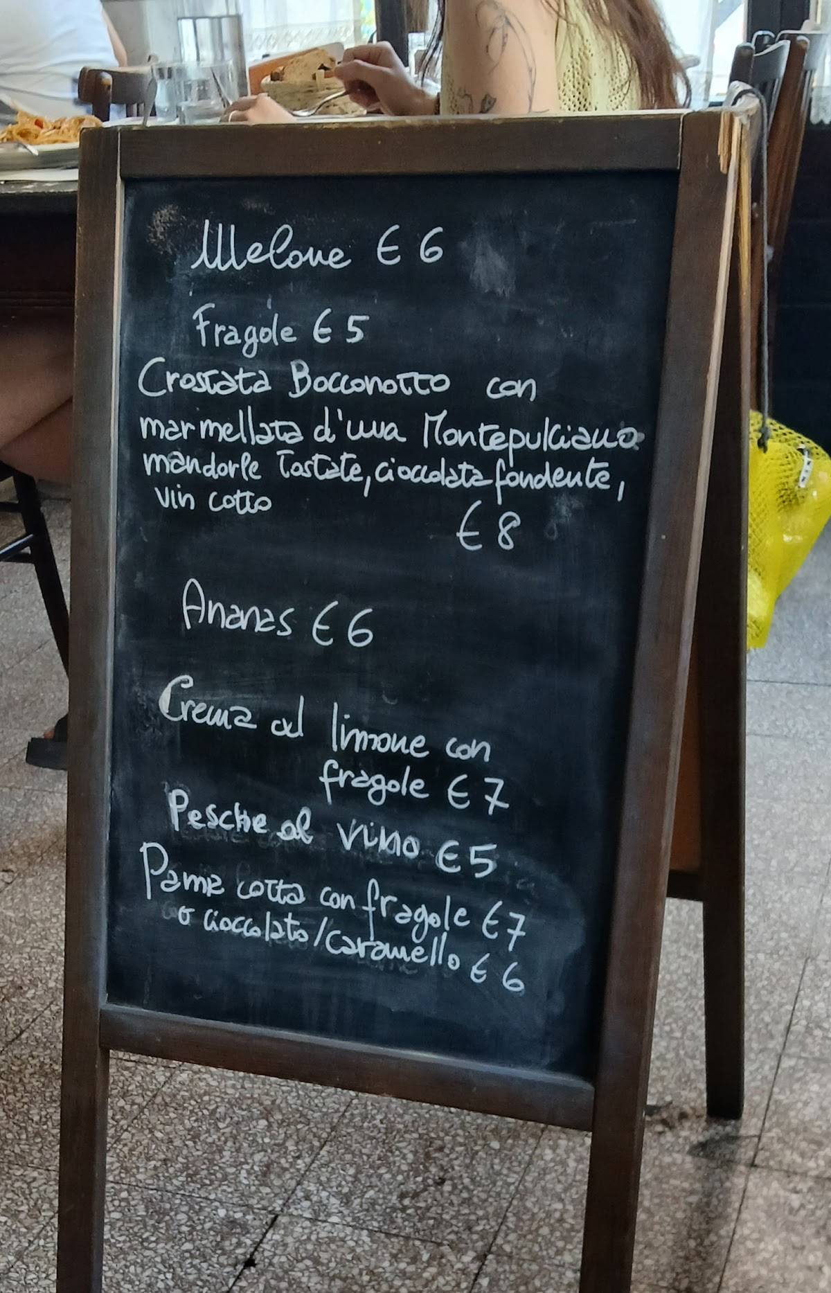 Menu di Tram Tram 