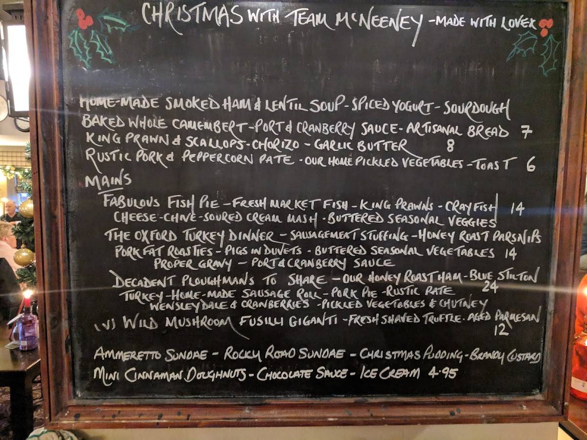 Menu at The Oxford pub & bar, Rochdale, 662 Whitworth Rd