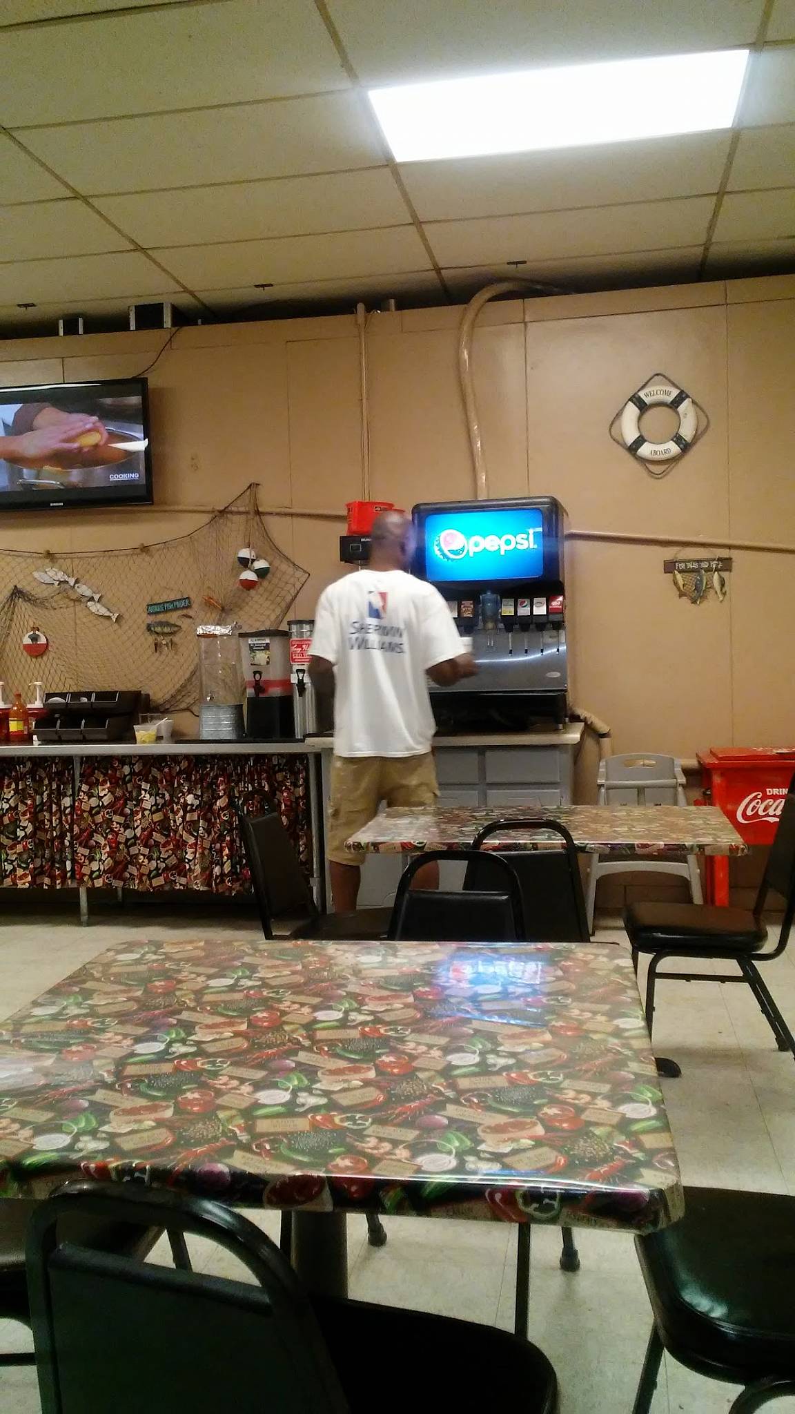 Menu at Triangle Seafood & Po Boy restaurant, Hattiesburg