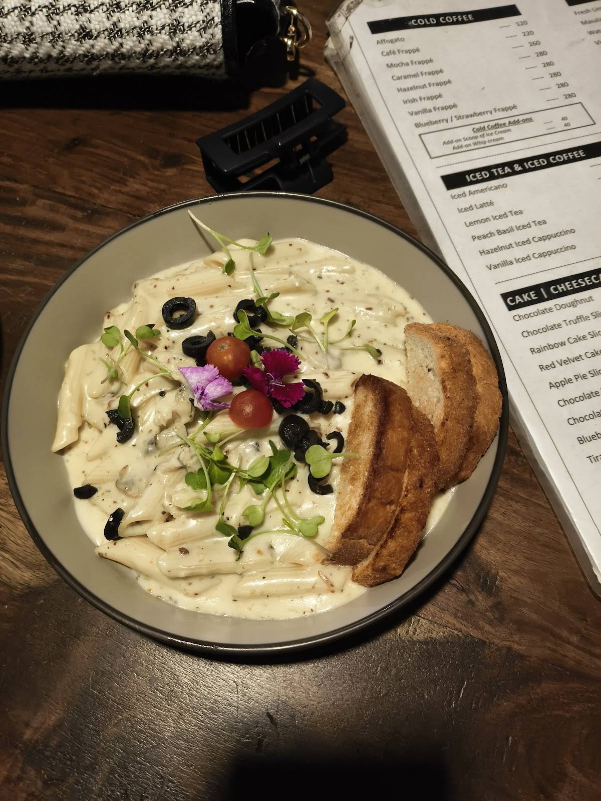 Cafe Hinge menu