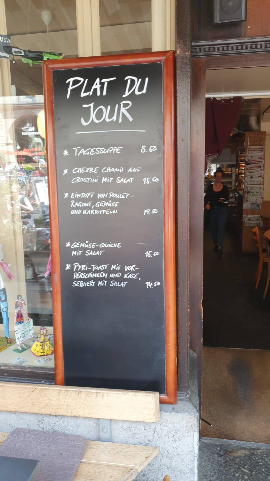 Menu di Café des Pyrénées 