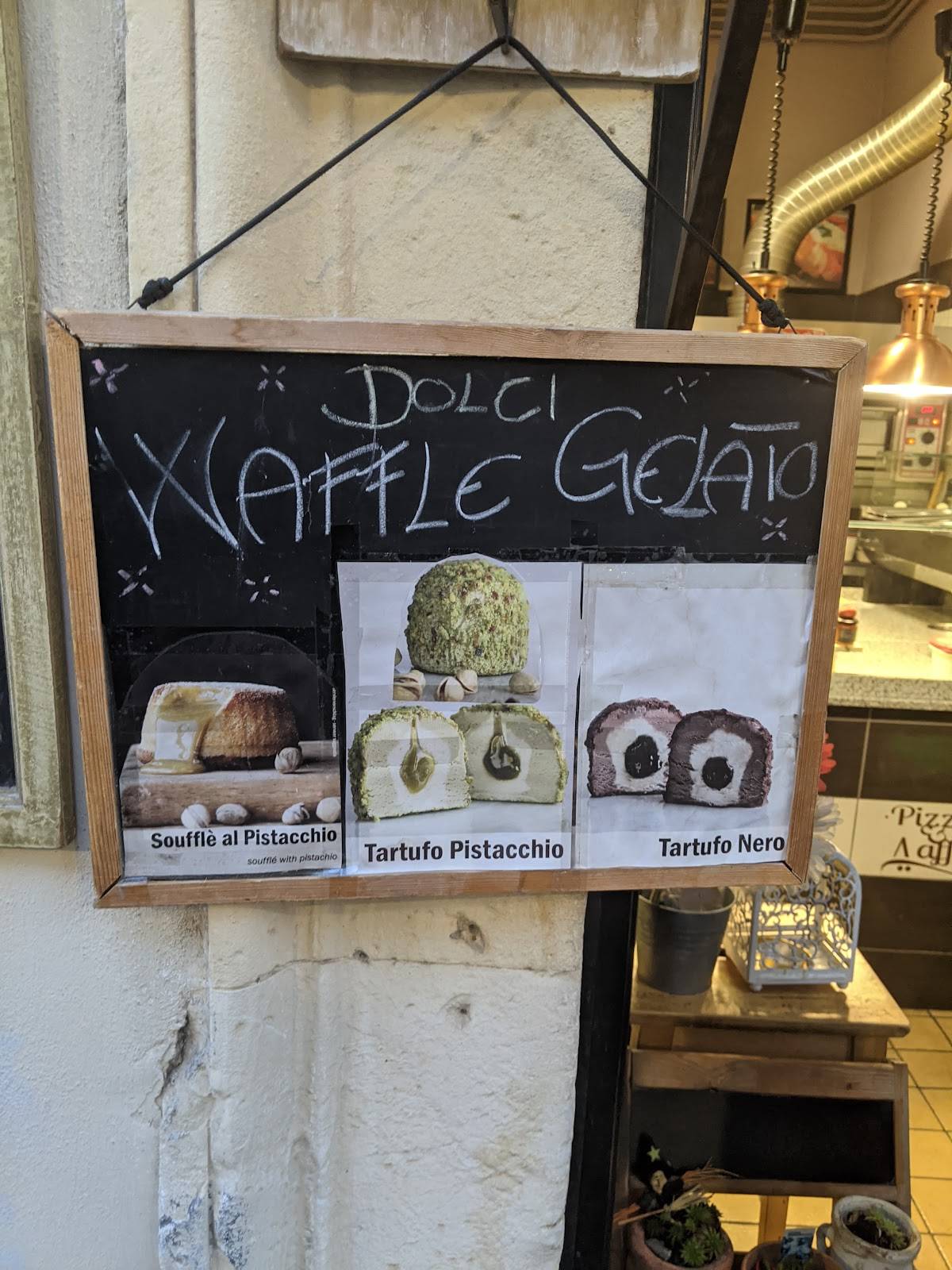 Menu di Pizza and Waffle 