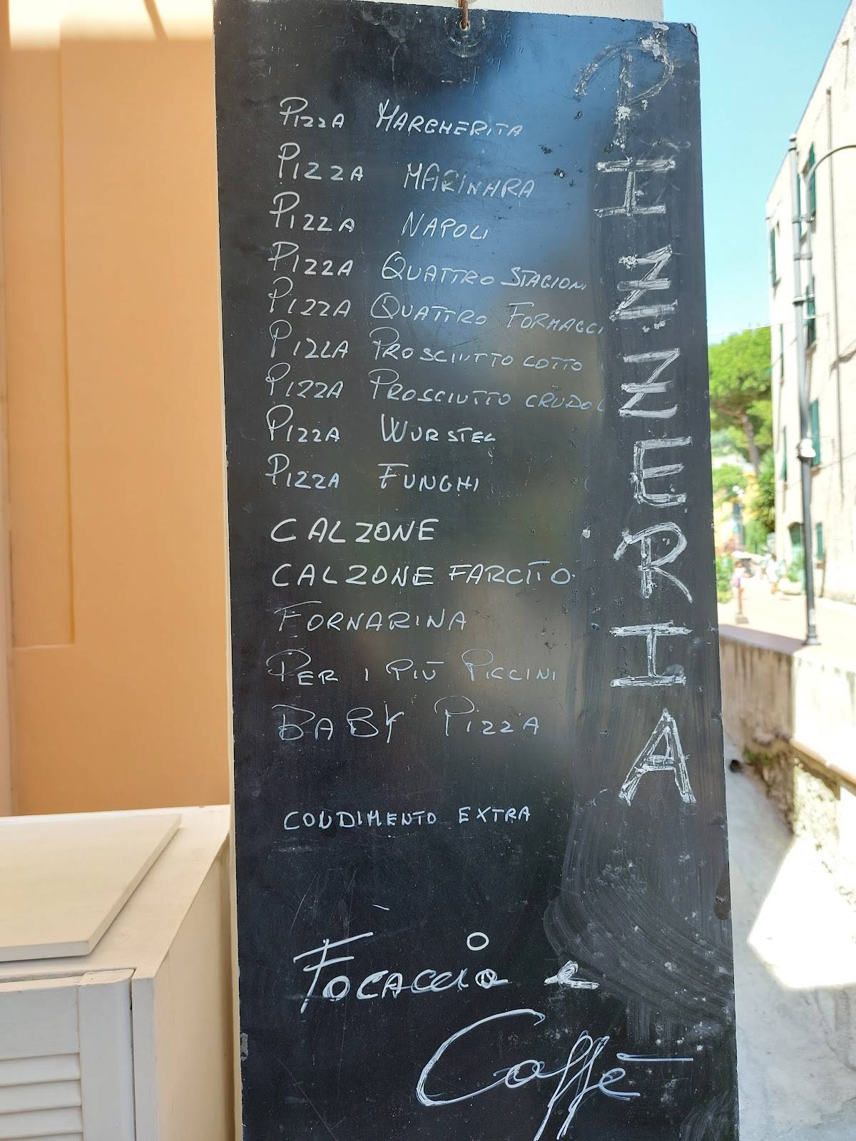 Menu di Focaccia e Caffè 