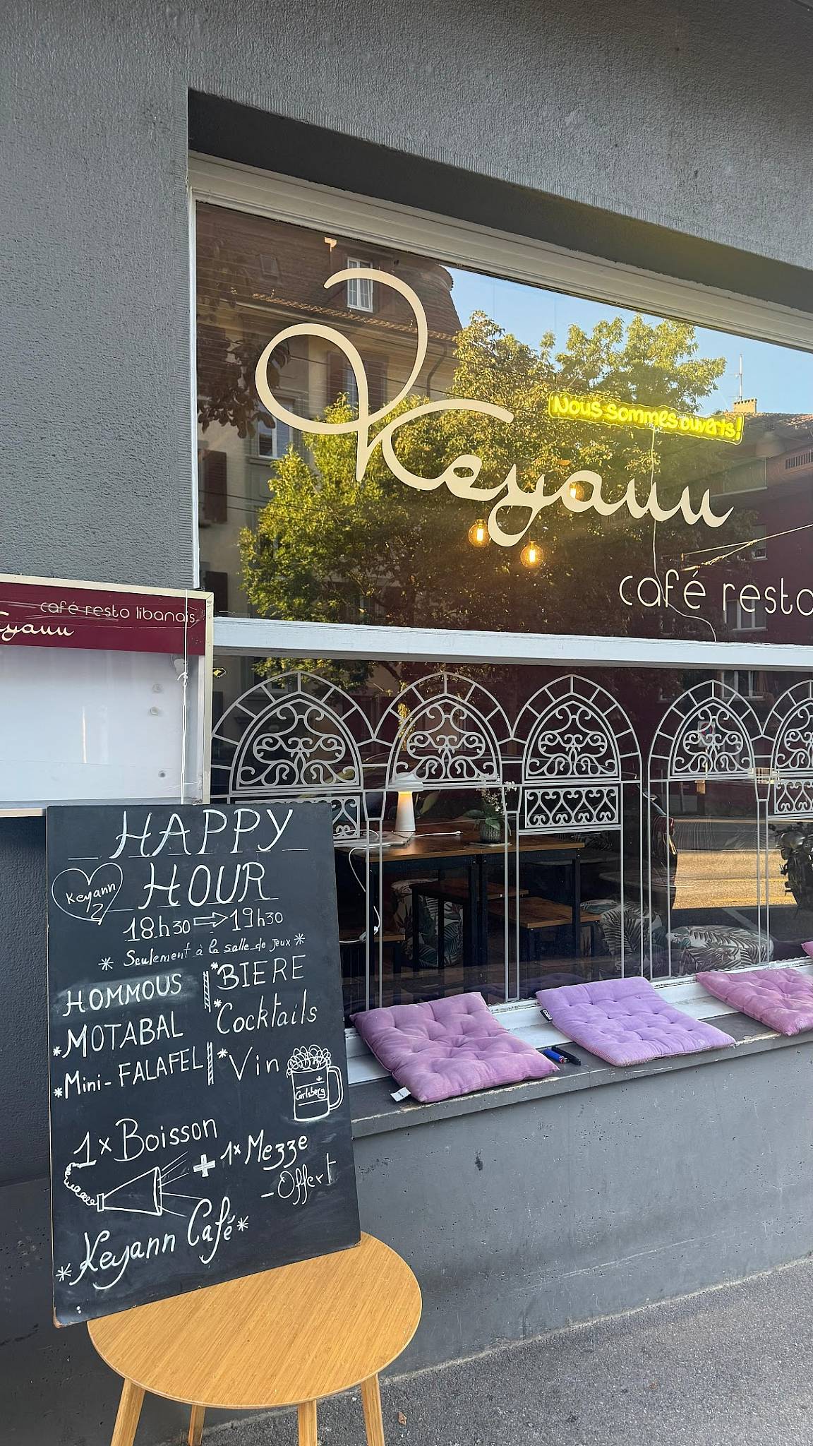 Menu di Keyann Lebanese café 