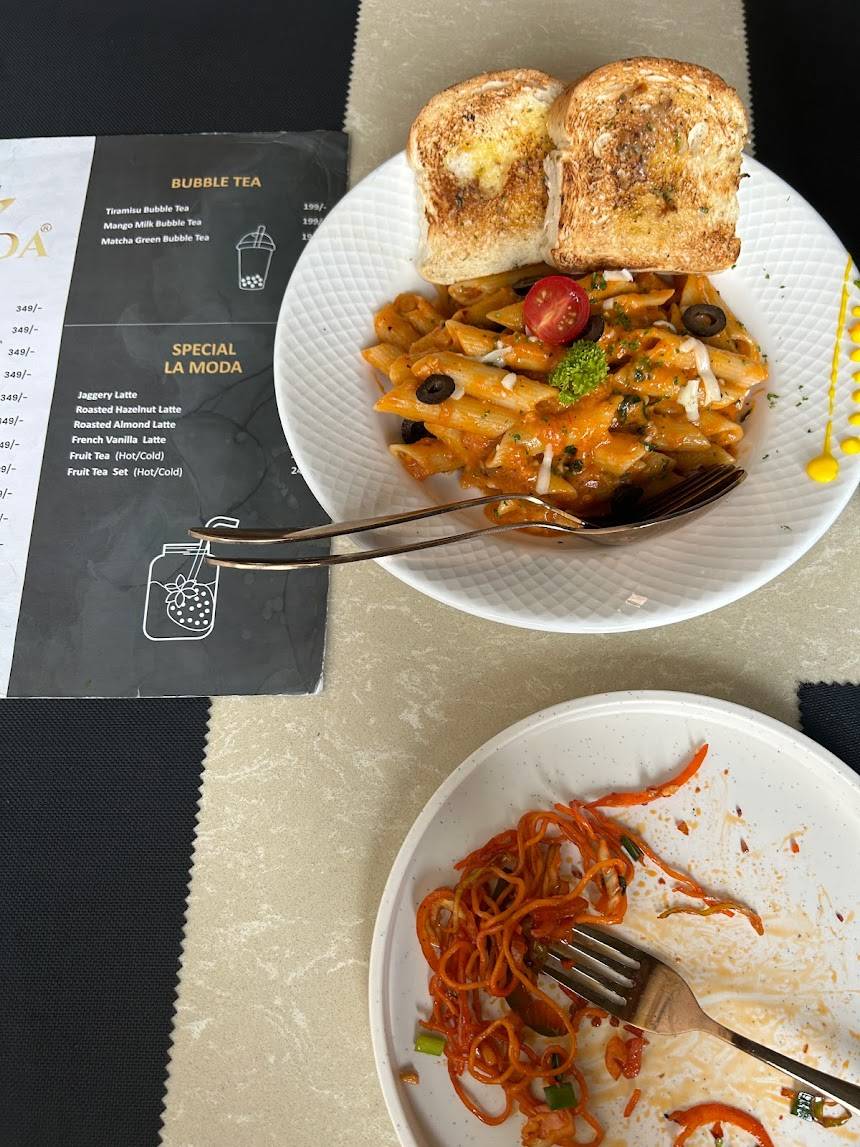 La Moda Cafe & Restaurant menu