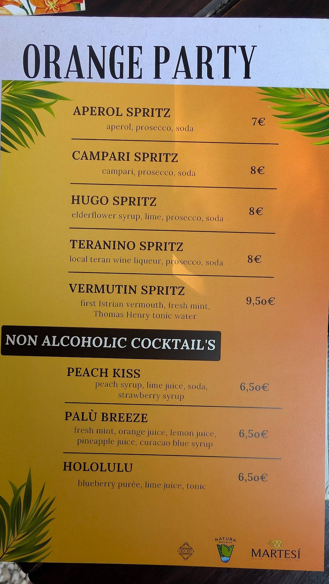 Menu di Luan Beach Bar 