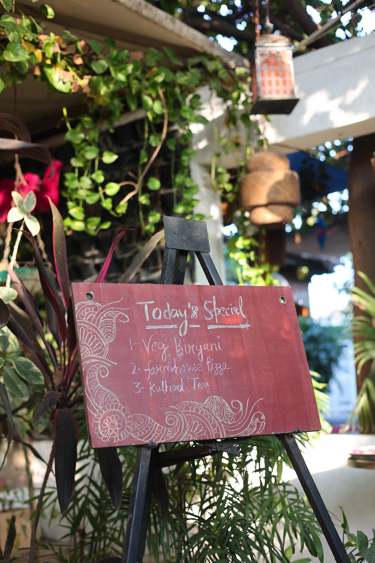 Meera's Bistro Amoroso Cafe menu