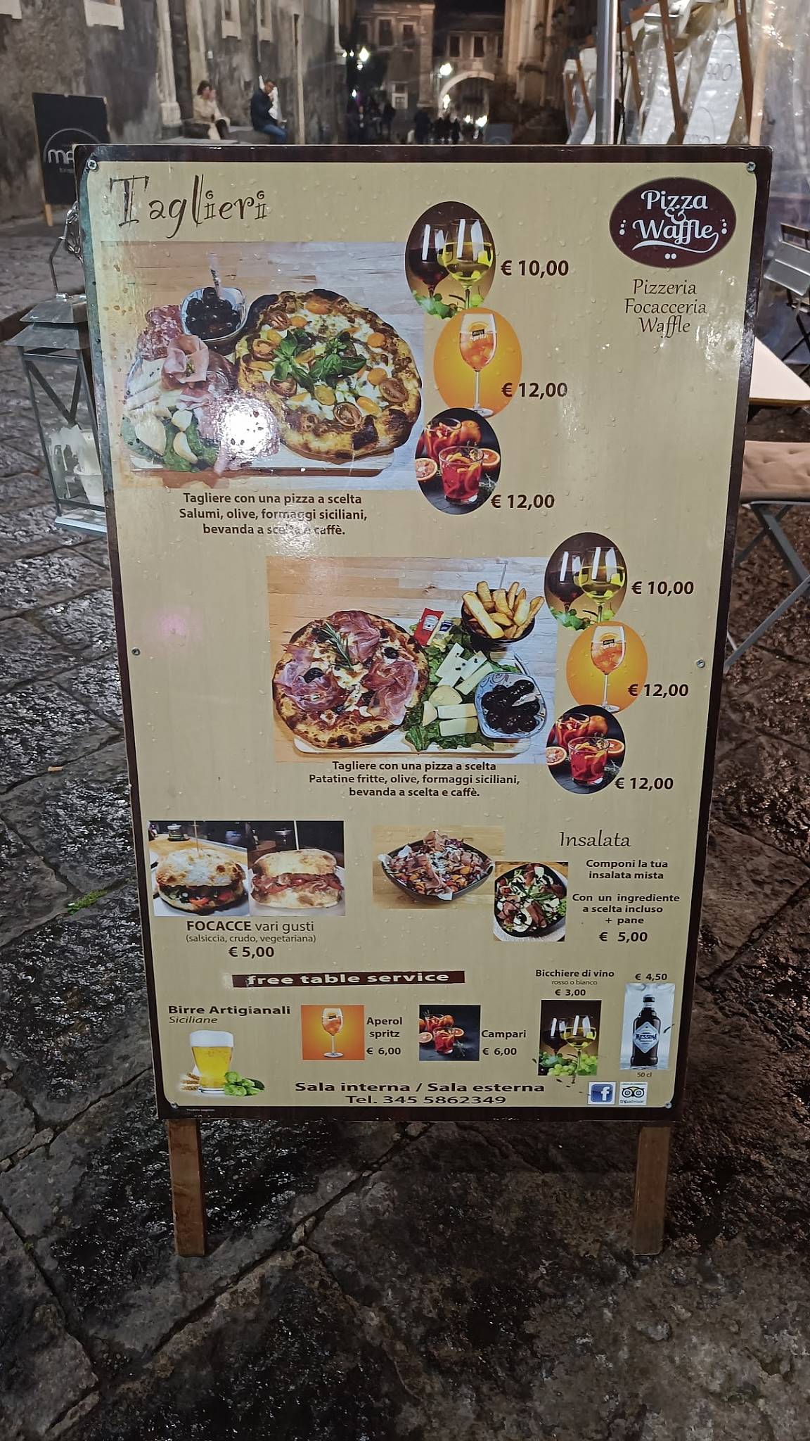 Menu di Pizza and Waffle 