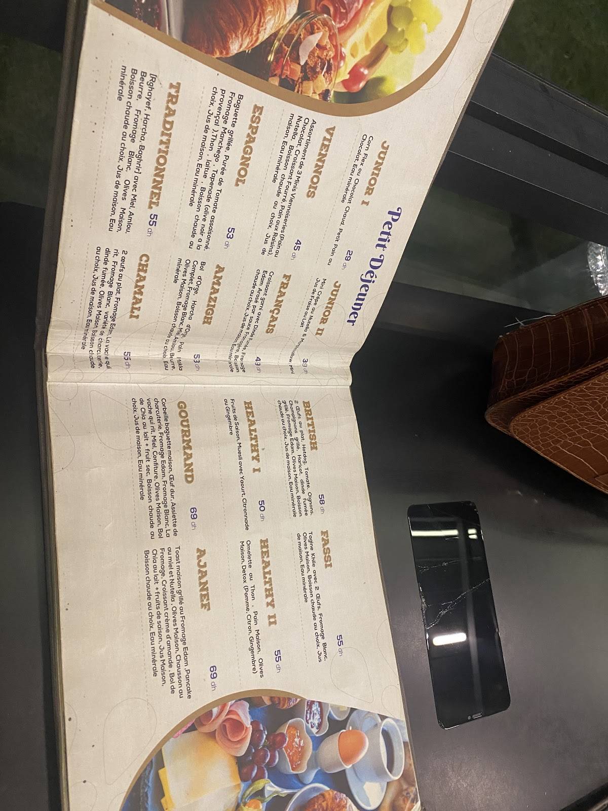 Menu de Ajanef Martil