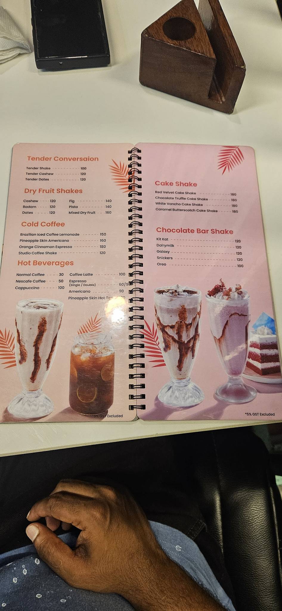 Cake Studio Areekode menu