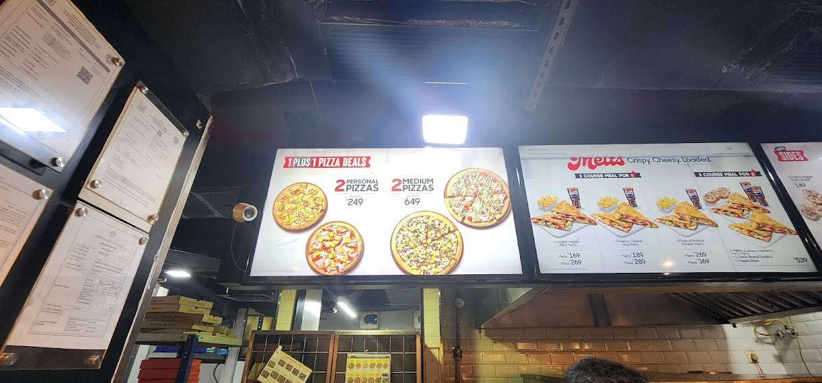 Pizza Hut Lingampally, Hyderabad menu