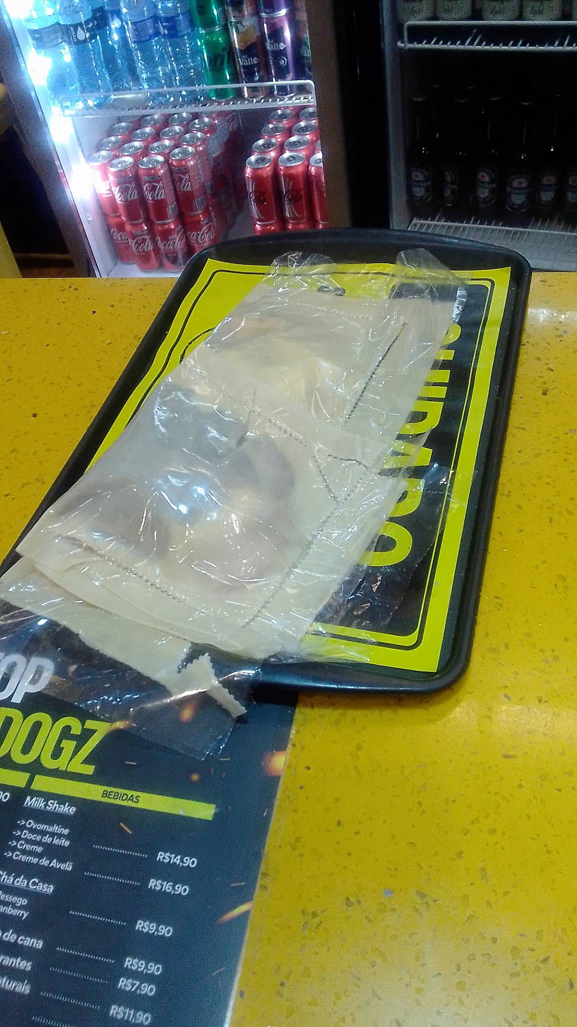 The Paztel cardápio