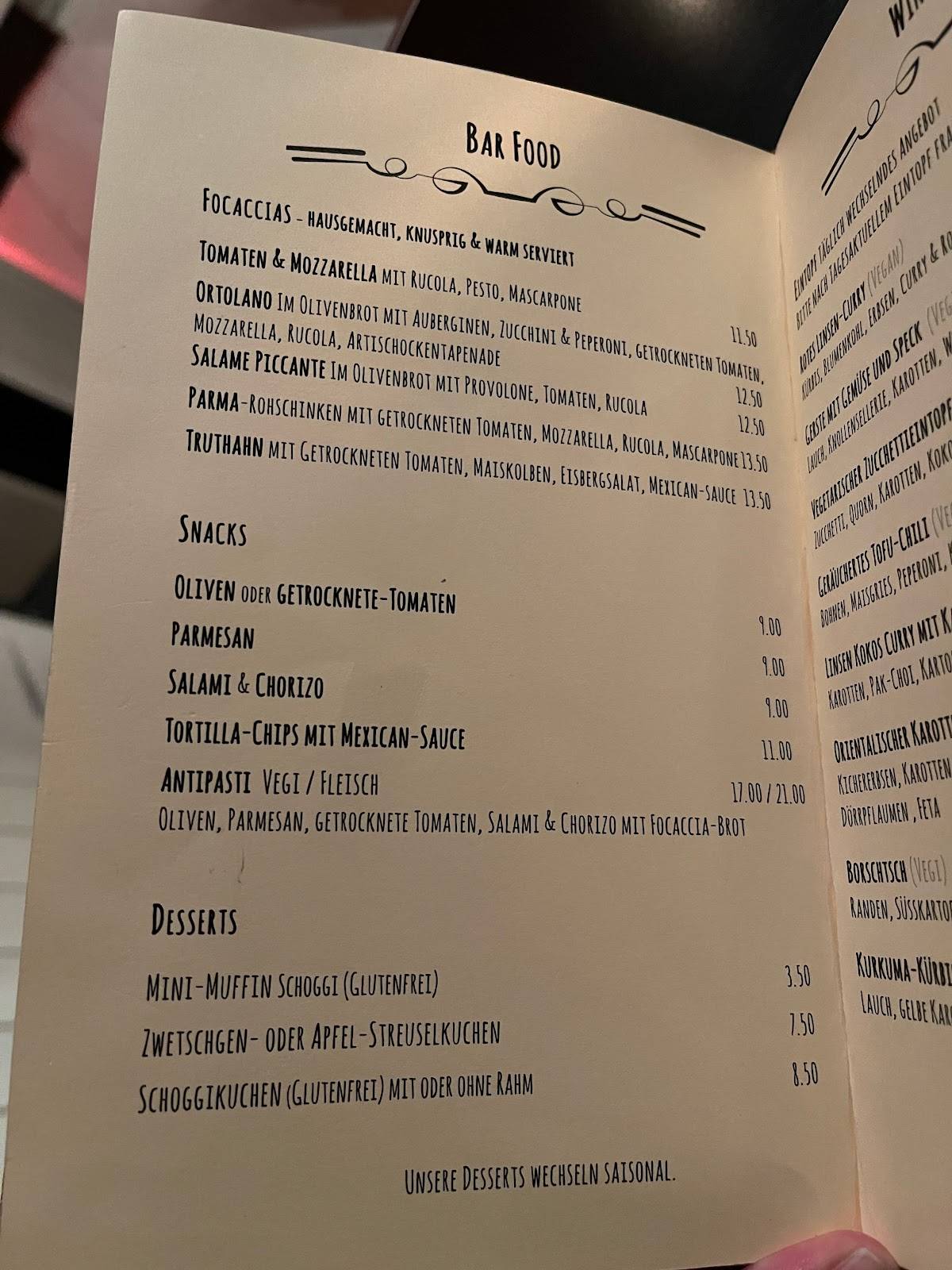 Menu di Aya Bar 