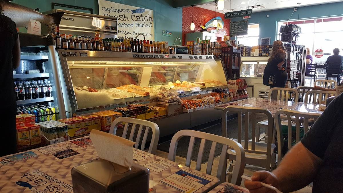 Menu at Caplinger's Fresh Catch restaurant, Indianapolis, Shadeland Ave