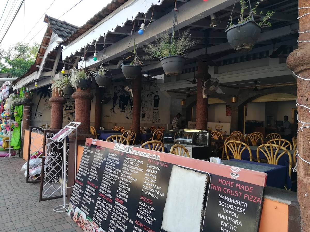 Foodland Multi Cuisine & Bars menu