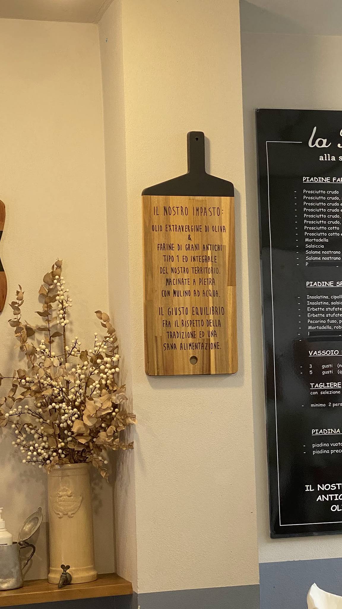 Menu di La piadineria alla scalinata 