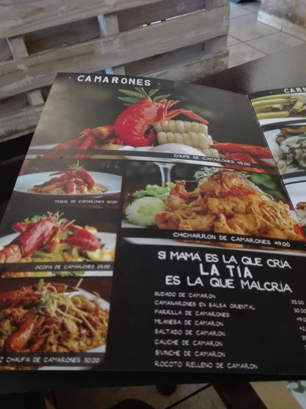 Menu at Las Tias restaurant, Arequipa