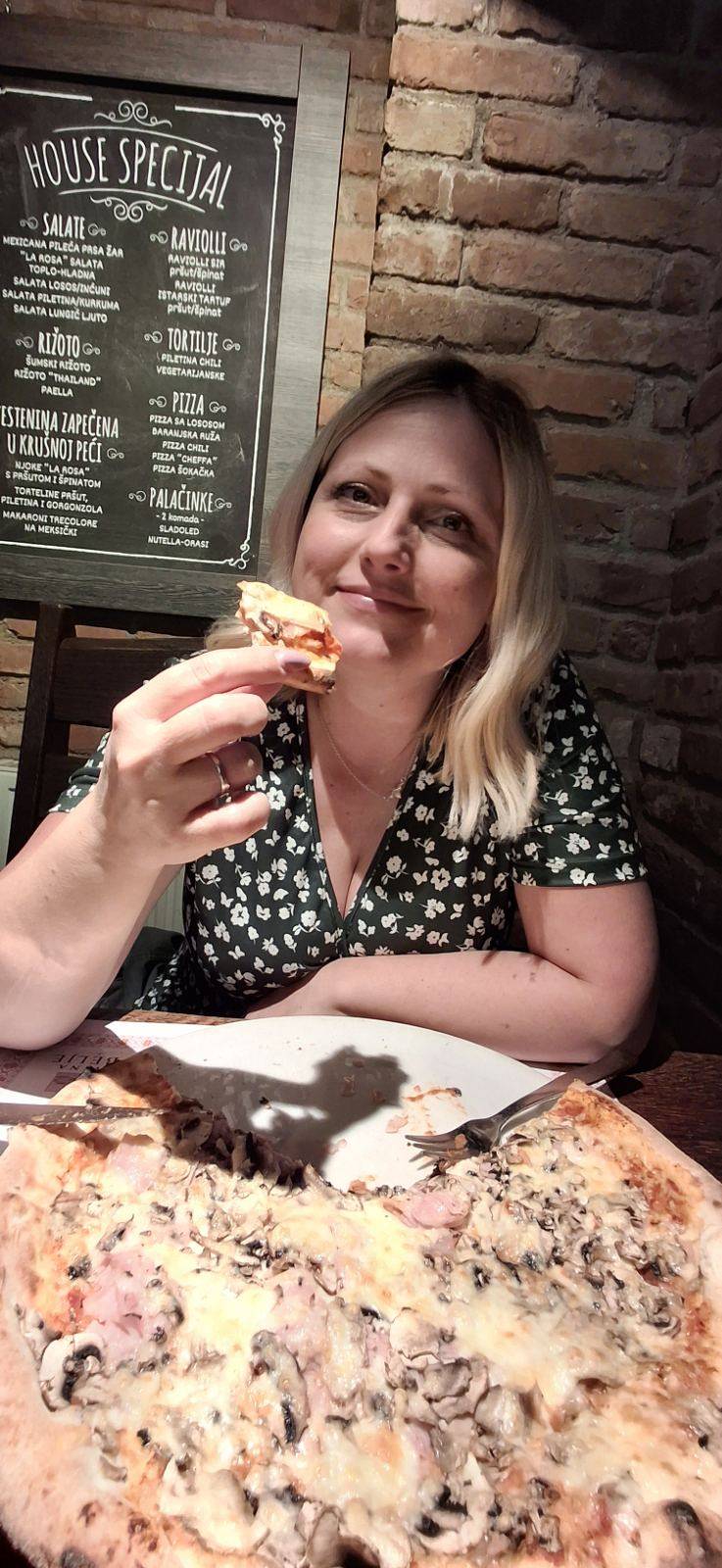 Menu di Pizzeria La Rosa 