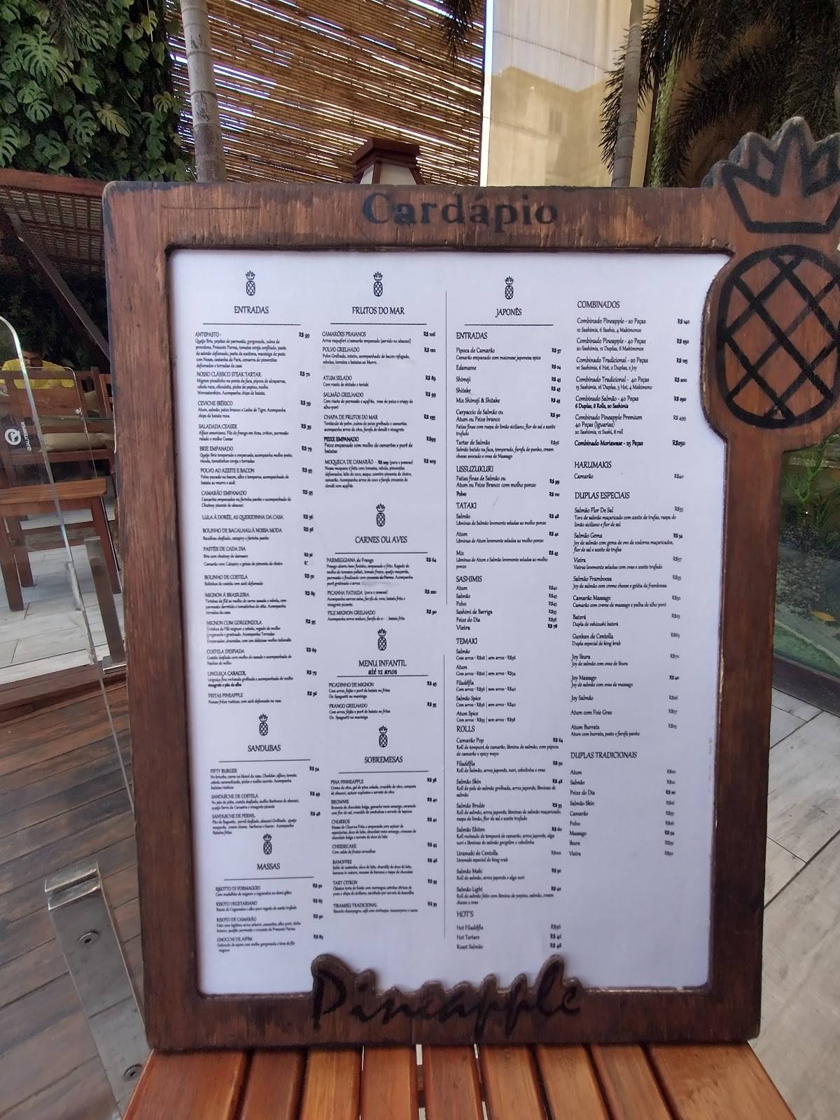 Pineapple Restaurante cardápio