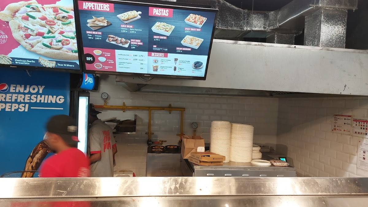 Pizza Hut Thiruvalla, Kerala menu