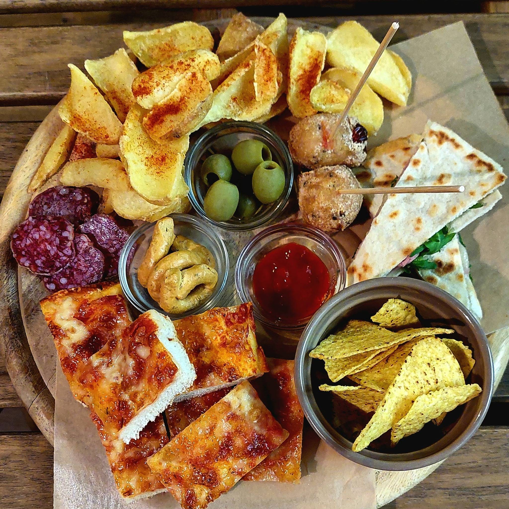 Menu di The Old Tower Pub 