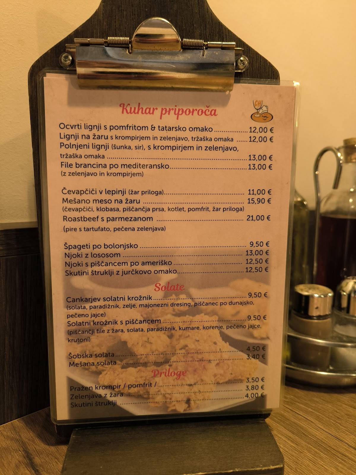 Menu di Cankarjev Hram 