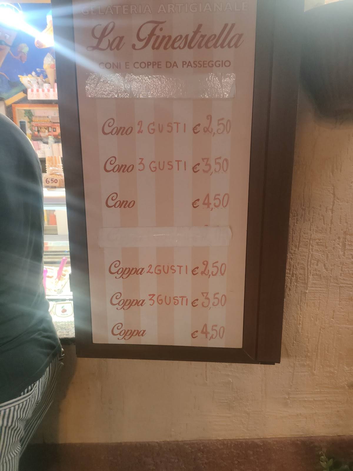 Menu di Gelateria La Finestrella 