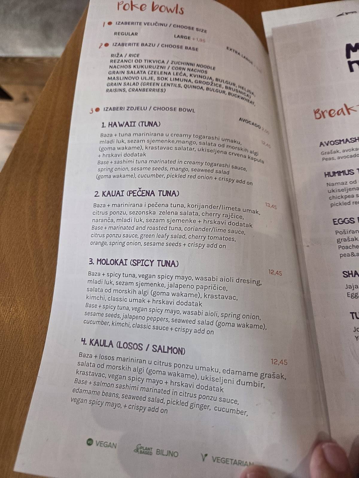Menu di MakaMaka Acai & Poke Bar Old Town 