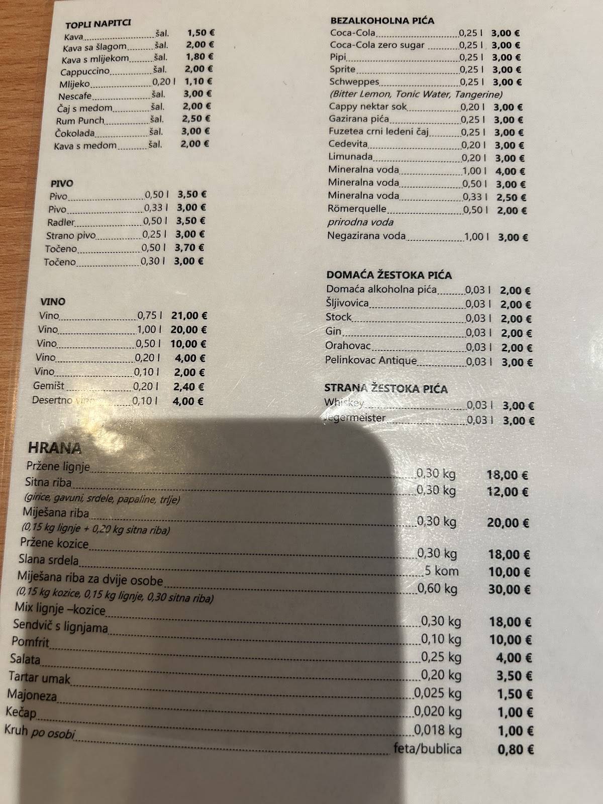 Menu di Zlatna ribica 