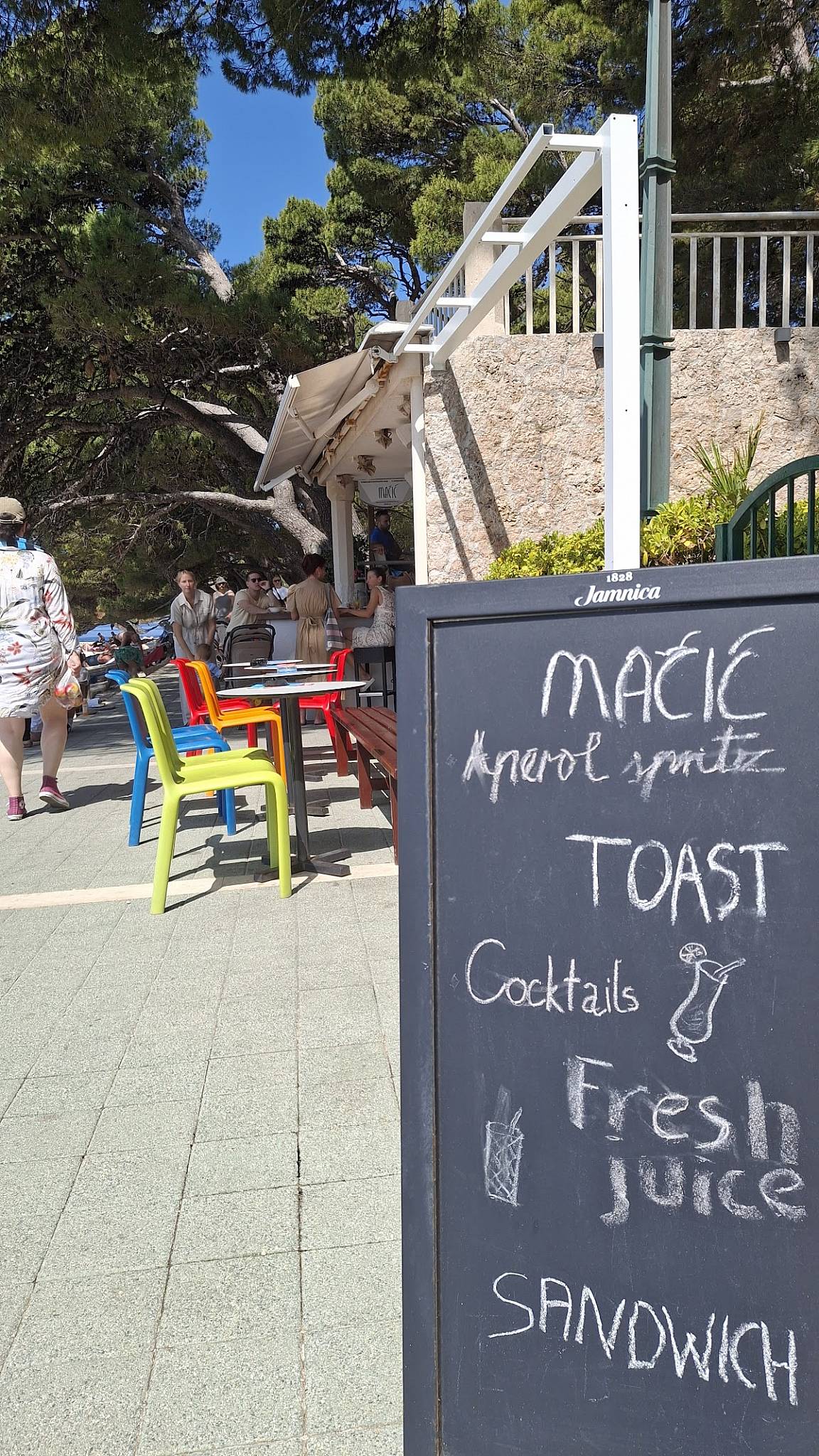 Menu di Caffe Bar Mačić 