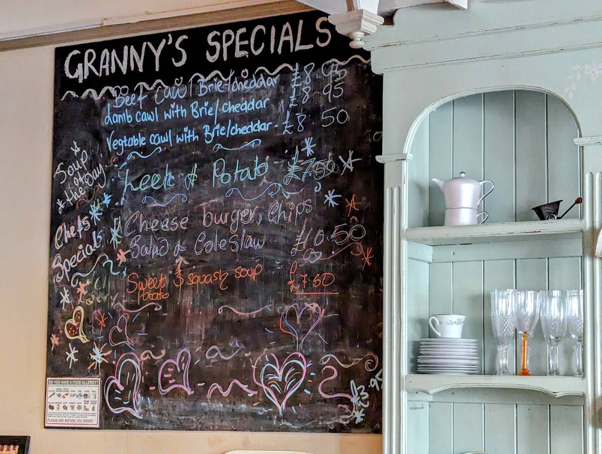 Menu at Grannys Kitchen cafe, Lampeter