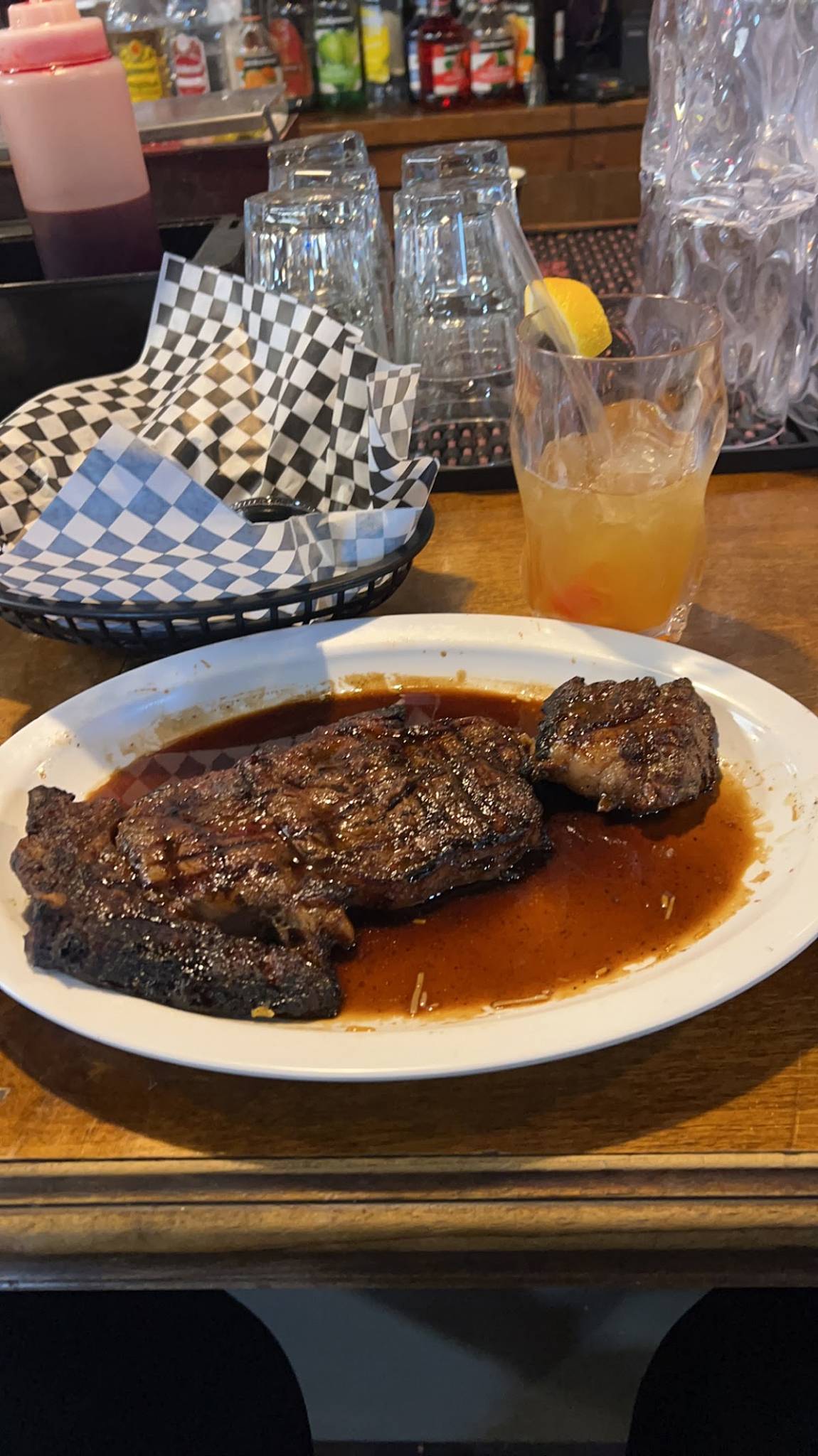 Menu at Rivals pub & bar, Greenville, MS1