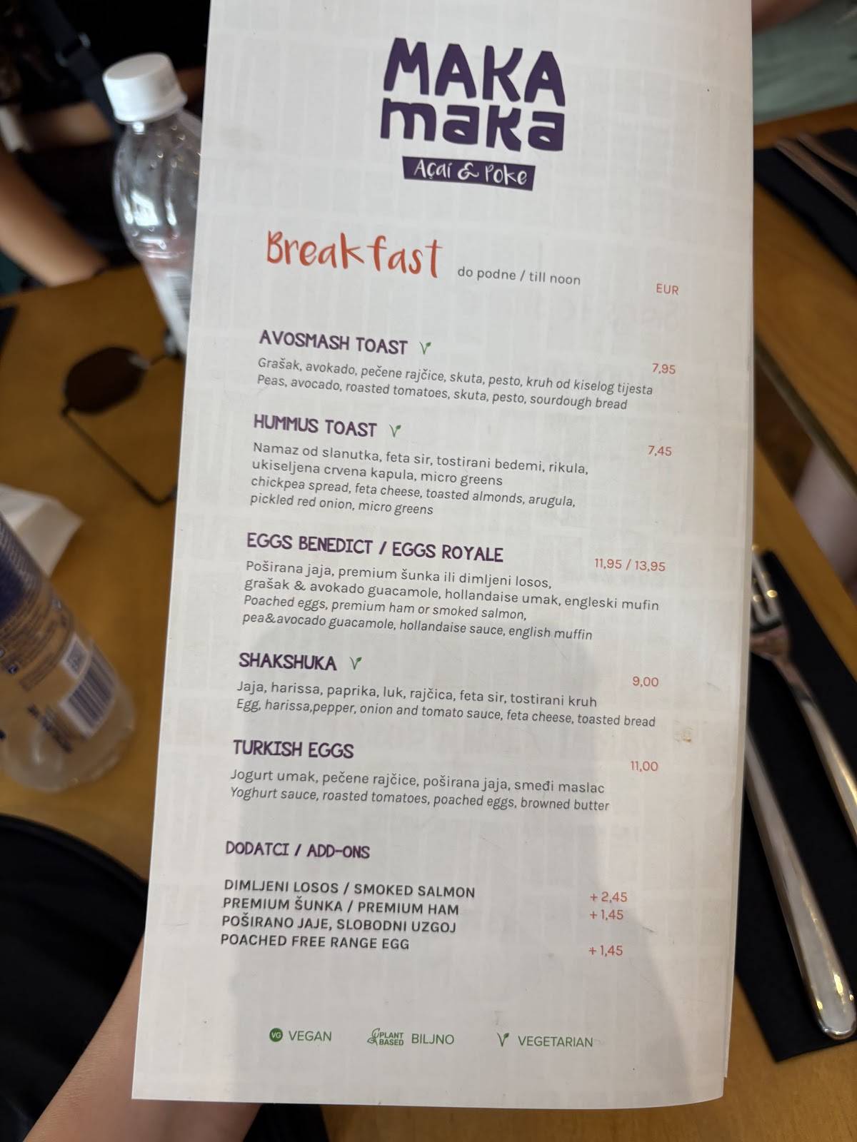 Menu di MakaMaka Acai & Poke Bar Old Town 
