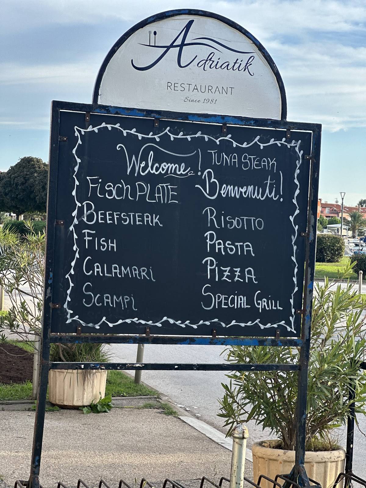 Menu di Restoran Adriatik 